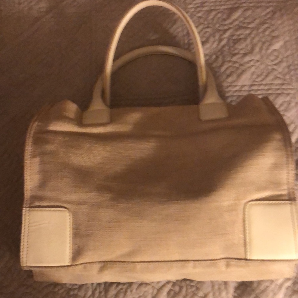 Tory Burch Linen Purse. 13” wide, 9.5” tall 5”wide. - Picture 3 of 8